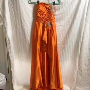 Tony Bowls Orange formal dress